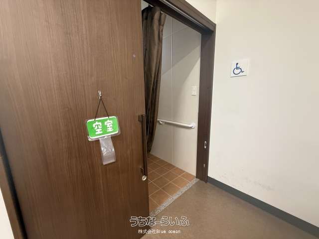 Commercial Property with Day Service Center for Sale in Awase - Thumbnail 4