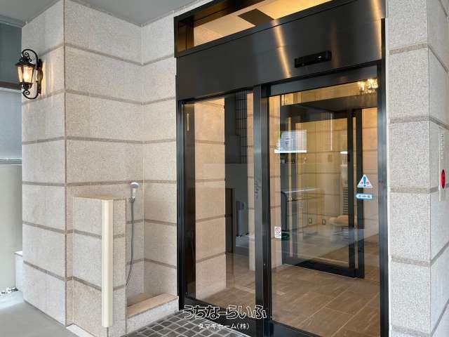 Wing Chateau Izumizaki Eterno 801: Designer 1LDK in Naha - Thumbnail 2