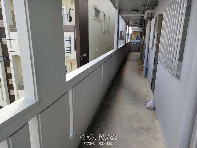 Rainbow Stone T 401: 2DK Apartment for Rent in Nishihara, Okinawa - Thumbnail 2