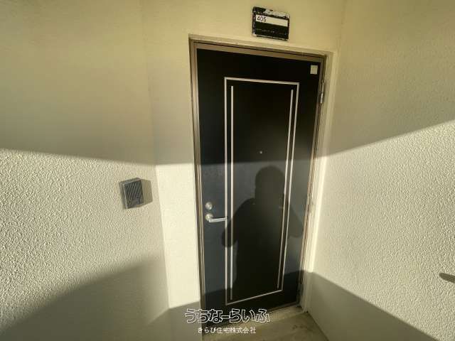 Mega Lapis 305: 1LDK Apartment for Rent in Urasoe, Okinawa - Thumbnail 3