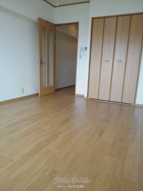 Sunlight Terrace 302: 1K Apartment for Rent in Naha, Okinawa - Thumbnail 4