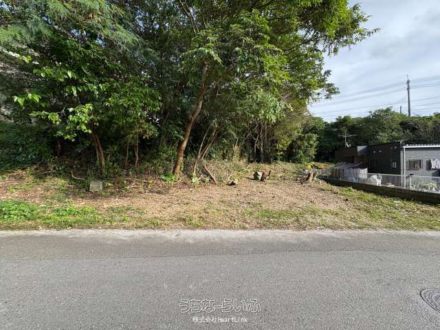 361m² Land for Sale in Tancha, Motobu Town, Okinawa - Thumbnail 2