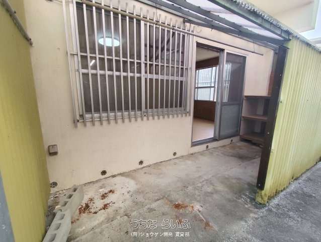 1LDK Apartment for Rent in Ginowan City, Okinawa - Thumbnail 4