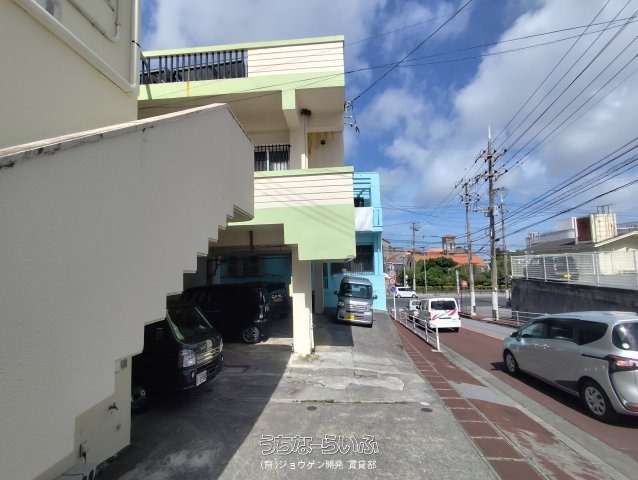 1LDK Apartment for Rent in Ginowan City, Okinawa - Thumbnail 2