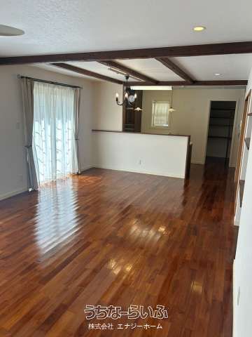 Large 6LDK Family House for Rent in Naha, Okinawa - Thumbnail 3