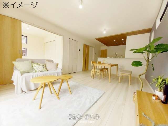 New 4LDK House for Sale in Uruma City, Okinawa - Thumbnail 3