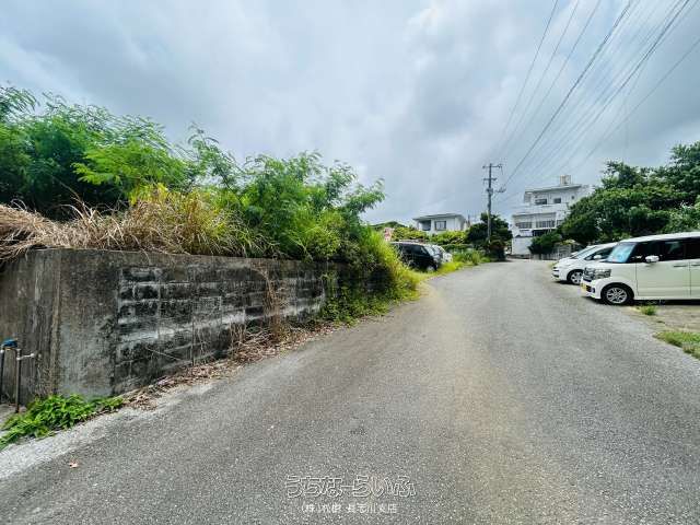 663 sqm Development Land for Sale in Uruma City, Okinawa - Thumbnail 3