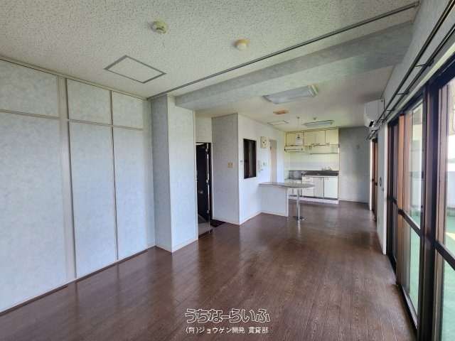 Doer Nishikita 505: 1R Apartment for Rent in Ginowan, Okinawa - Thumbnail 3