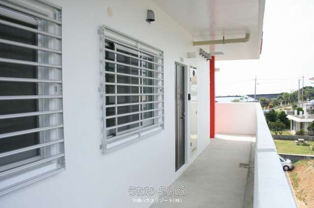 Minamo House 2-B: 2LDK Apartment for Rent in Motobu, Okinawa - Thumbnail 2