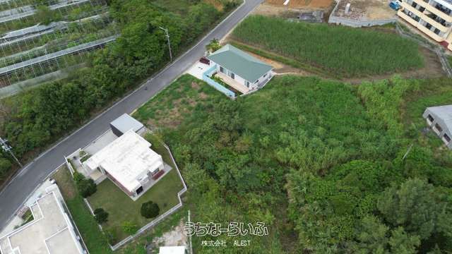 588㎡ Land for Sale in Ginoza Village, Okinawa with Sea View Potential - Thumbnail 2