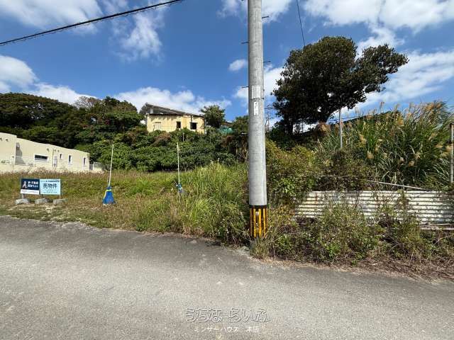 692m² Land Plot for Sale in Yogi, Okinawa City - Thumbnail 4