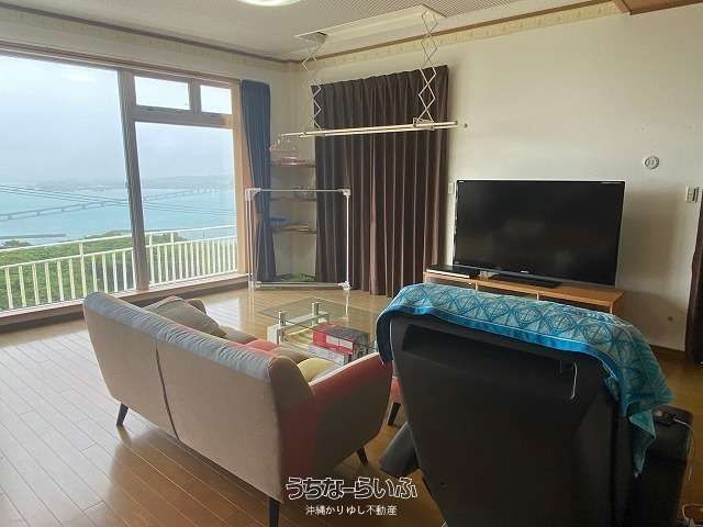 Ocean View House with Kouri Bridge Vista in Nakijin Village - Thumbnail 4