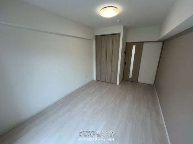 New 1K Apartment for Rent in Naha Tsubogawa, Near Station - Thumbnail 4