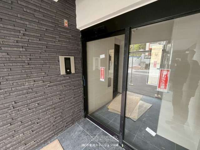 New 1K Apartment for Rent in Naha Tsubogawa, Near Station - Thumbnail 3