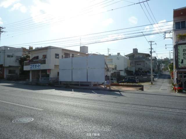 Rental Land for Advertisement Sign in Okinawa City - 4.92 sqm - Thumbnail 3