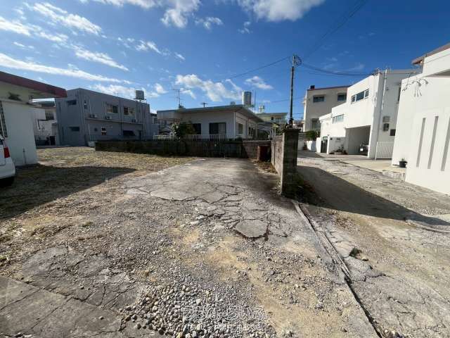 486.5 sqm Land for Sale in Teruya, Okinawa City - Thumbnail 4