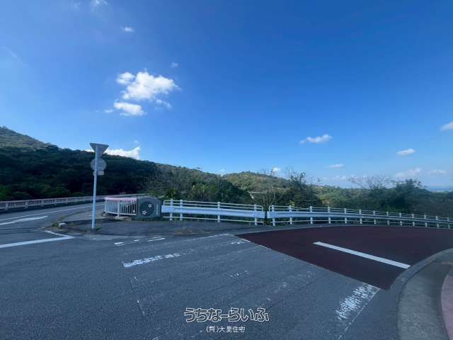 778 Tsubo Sloping Land for Sale in Motobu, Okinawa - 3.9M Yen - Thumbnail 3