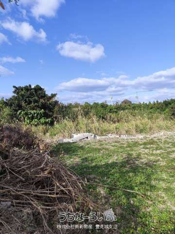 680m² Land for Sale in Tomigusuku, Okinawa - Lot 522-3 - Thumbnail 2