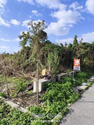 680m² Land for Sale in Tomigusuku, Okinawa - Lot 522-3 - Thumbnail 4