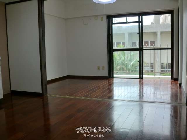 3DK Apartment for Rent in Haebaru Town, Okinawa - Thumbnail 3