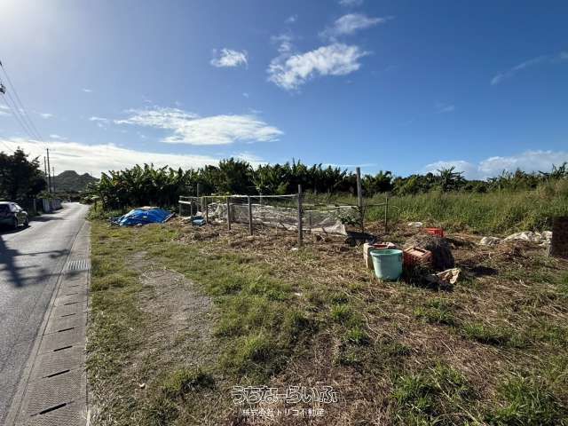 Land for Sale in Uruma, Okinawa - 5889.42 sqm Development Plot - Thumbnail 4