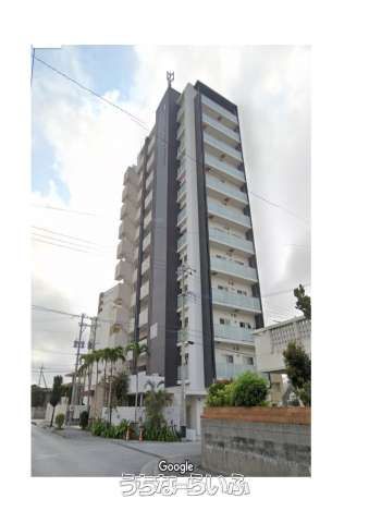 2LDK Condo for Sale in Chatan, Okinawa - 74.33m² - Thumbnail 2