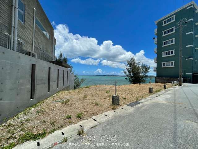 Oceanfront Land for Sale in Kin Town, Okinawa - 272m² - Thumbnail 4