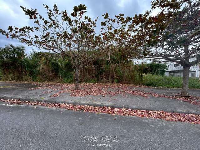 385㎡ Vacant Land for Sale in Yakena, Uruma City, Okinawa - Thumbnail 2
