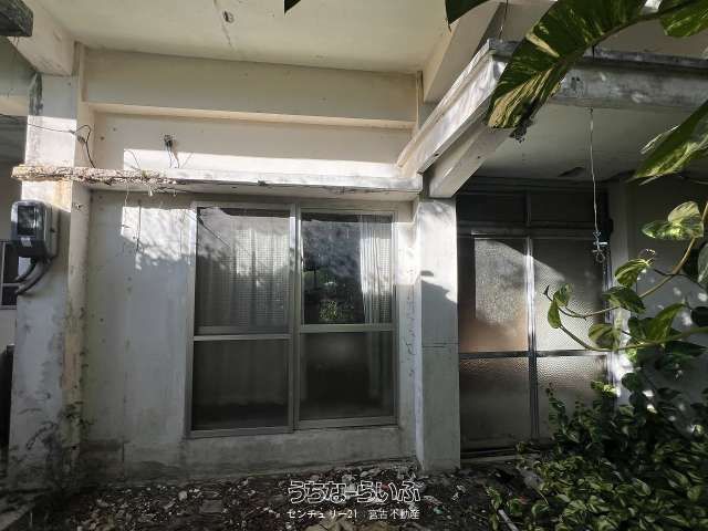 Land for Sale in Miyakojima City with Old House - 461.57 sqm - Thumbnail 4