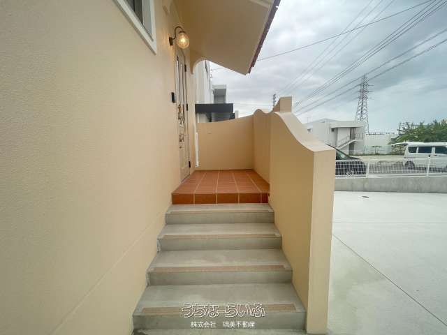 New 4LDK RC House for Sale in Yaese, Okinawa - 58.4M Yen - Thumbnail 2
