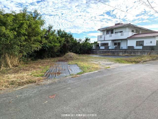 1486 sqm Land for Sale in Yaebaru, Okinawa - Development Opportunity - Thumbnail 3