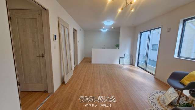 New 4LDK House for Sale in Urasoe, Okinawa - March 2026 Completion - Thumbnail 3