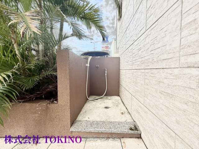 Premium Court Urasoe Makiminato 2LDK Condo for Sale in Okinawa - Thumbnail 3