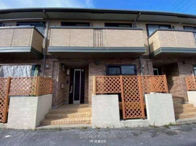 3LDK Maisonette Apartment for Rent in Okinawa City - Thumbnail 2
