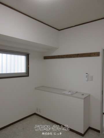 Renovated 3DK Apartment in Urasoe with Brand New Fixtures - Thumbnail 3