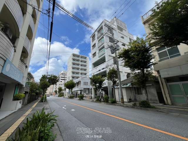 Fully Occupied 6-Story Investment Apartment for Sale in Naha, Okinawa - Thumbnail 3