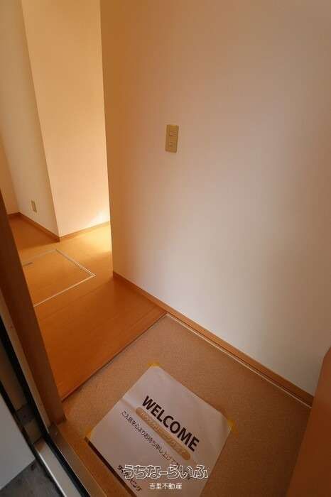 Pet-Friendly 1LDK Apartment for Rent in Naha, Okinawa - Thumbnail 2