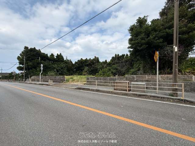 339 Tsubo Vacant Land for Sale in Kumejima, Okinawa - Thumbnail 3