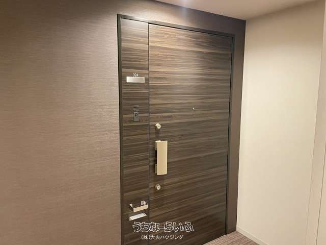 Luxury 1LDK Apartment in RYU:X TOWER, Omoromachi, Naha - Thumbnail 4