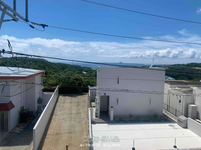 Villa Motobu Hills Rental House with Ocean View in Okinawa - Thumbnail 2