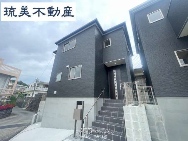 New 3LDK Houses for Sale in Kita-Nakagusuku, Okinawa - Image 1