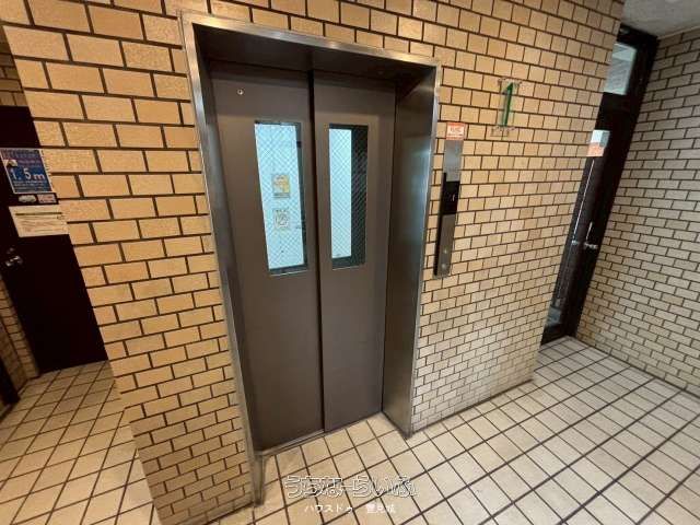 Renovated 1DK Condo near Miebashi Station, Naha - Thumbnail 4