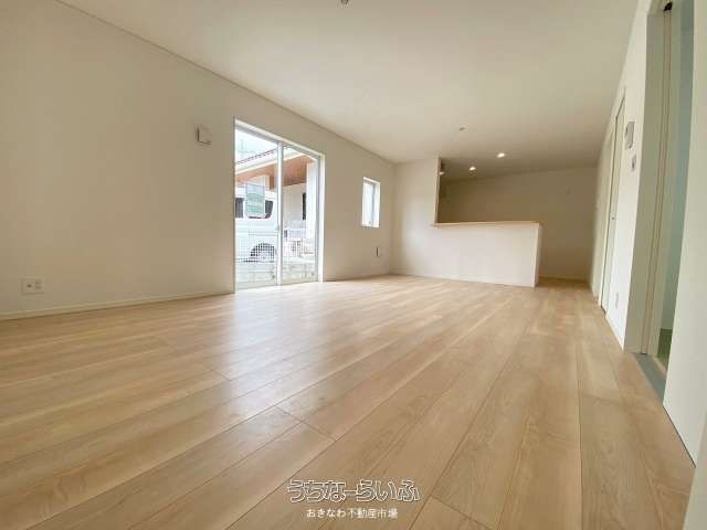 New 4LDK Detached House for Sale in Yaese Town, Okinawa - Thumbnail 4