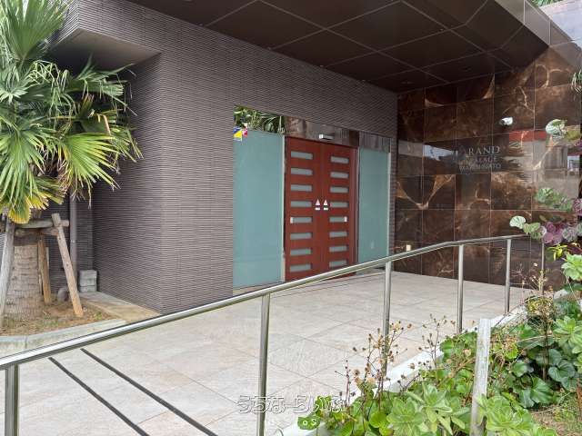 Ocean-View 2LDK Apartment for Sale in Urasoe, Okinawa - Thumbnail 4