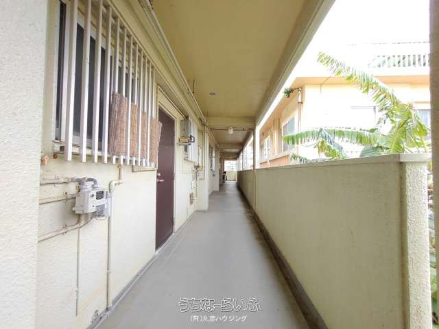 2DK Apartment for Rent in Naha, Okinawa - Co-op Akanishi 205 - Thumbnail 3