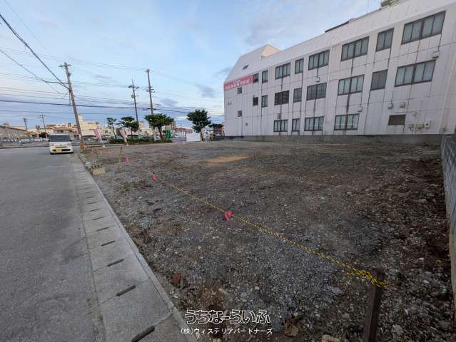 648.49 sqm Land for Sale in Hiyagon, Okinawa City - Thumbnail 3