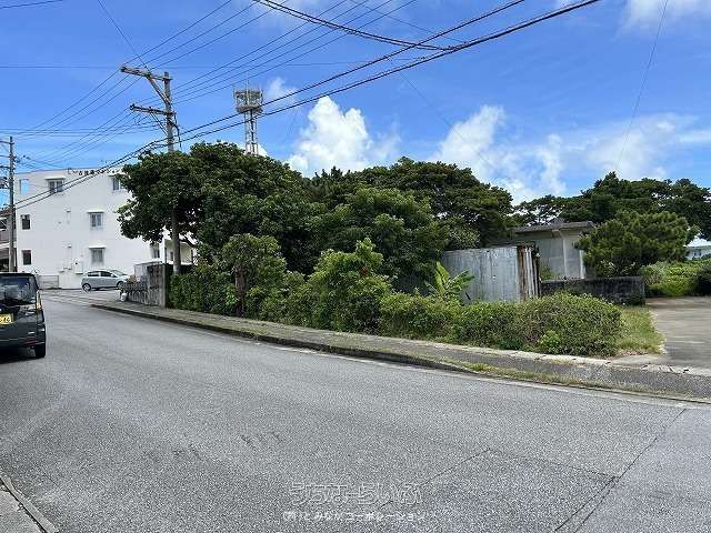 Land for Sale in Miyakojima City, Okinawa - 3166.38 sqm Plot - Image 1