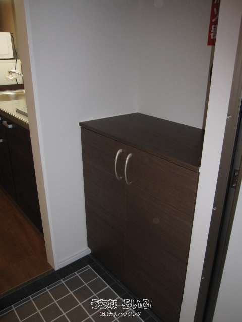 Furnished 1K Apartment with Free Wi-Fi in Naha, Okinawa - Thumbnail 3