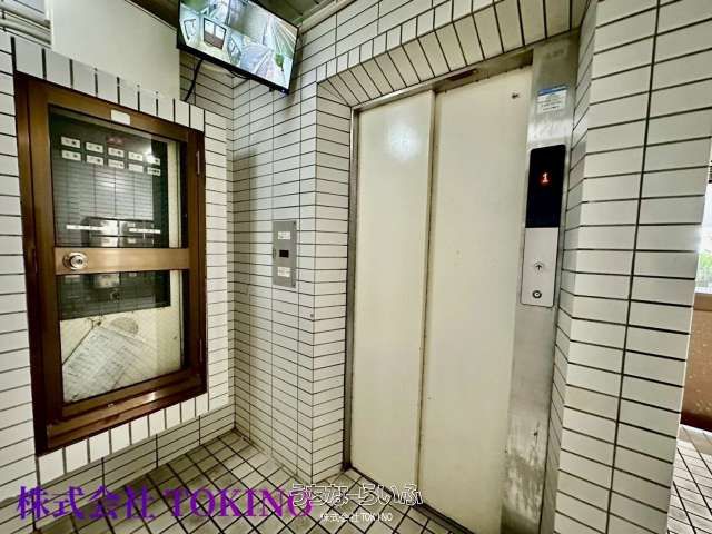 2LDK Apartment for Sale in Okinawa City's Nakano-cho Area - Thumbnail 4