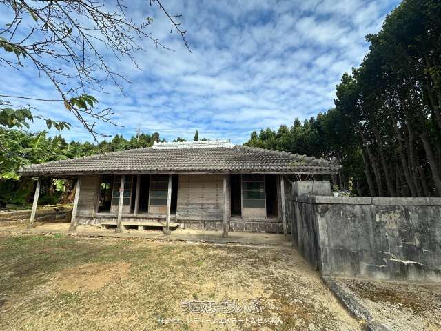 Traditional Kominka for Sale in Motobu, Near Churaumi Aquarium - Thumbnail 2